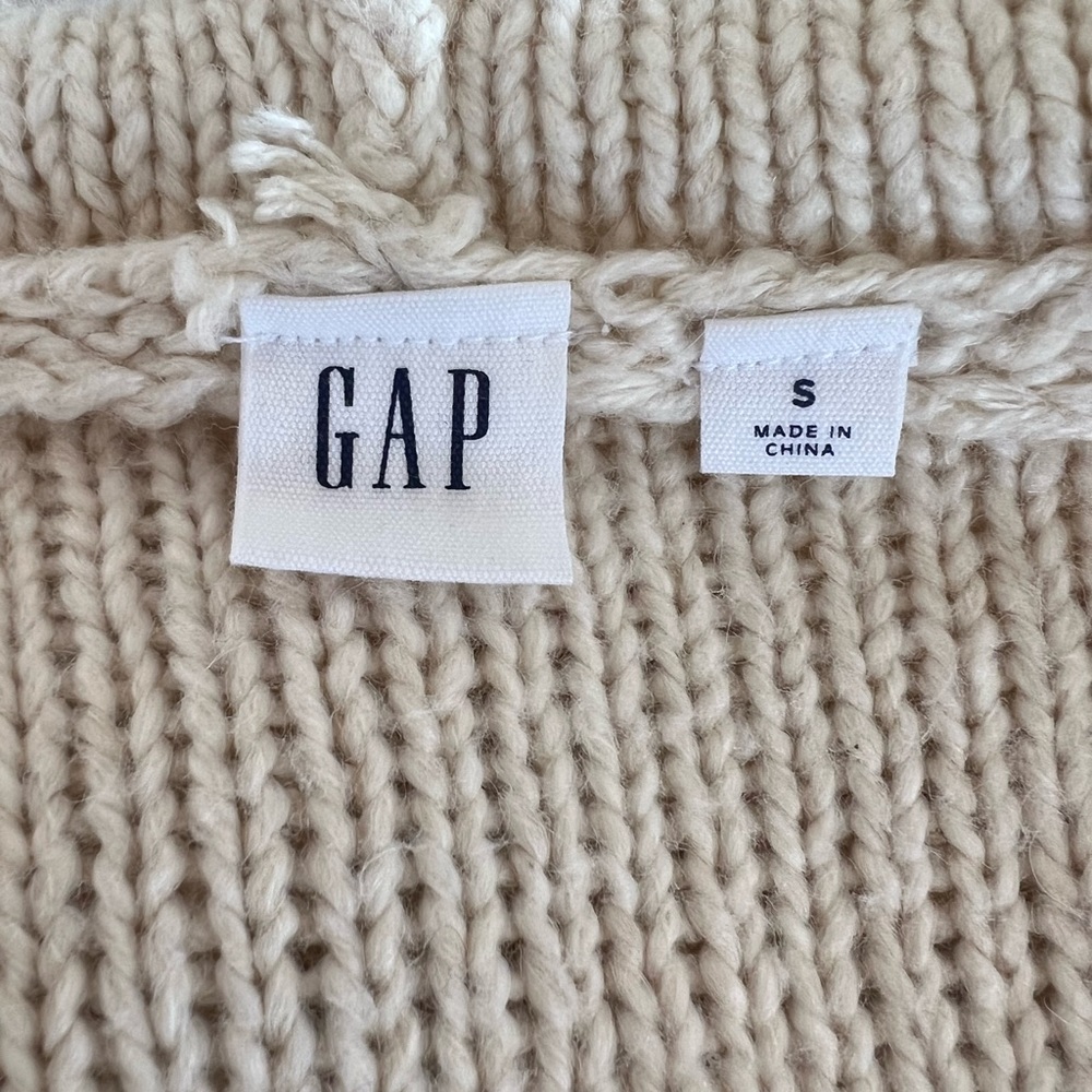GAP LONG FRINGED HOODED CARDIGAN SZ-S SUPER CUTE LIKE NEW CONDITION 🥰 - Picture 5 of 6